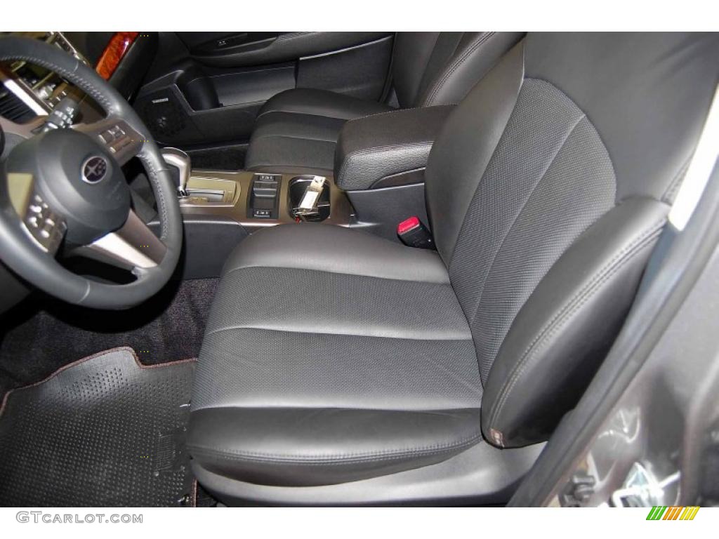 Off Black Interior 2010 Subaru Outback 2.5i Limited Wagon Photo #38813340