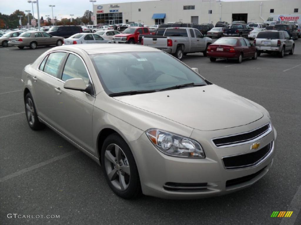 2011 Malibu LT - Gold Mist Metallic / Cocoa/Cashmere photo #5