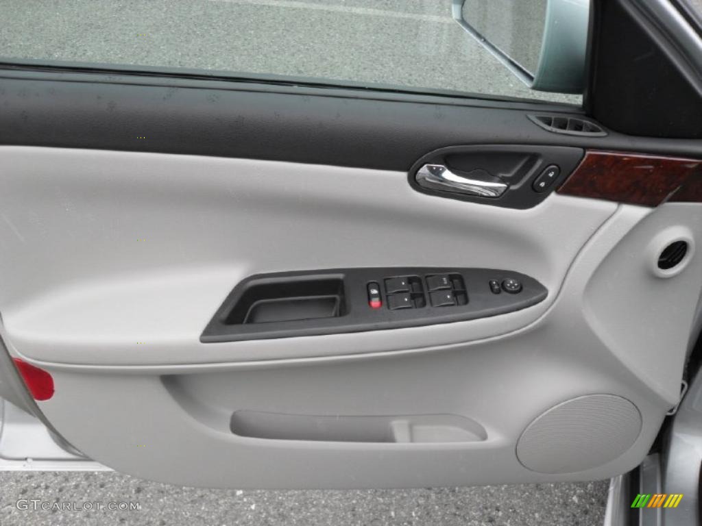 2011 Impala LT - Silver Ice Metallic / Gray photo #9