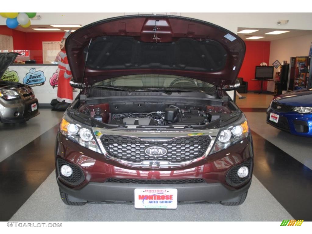 2011 Sorento LX V6 - Dark Cherry / Beige photo #22