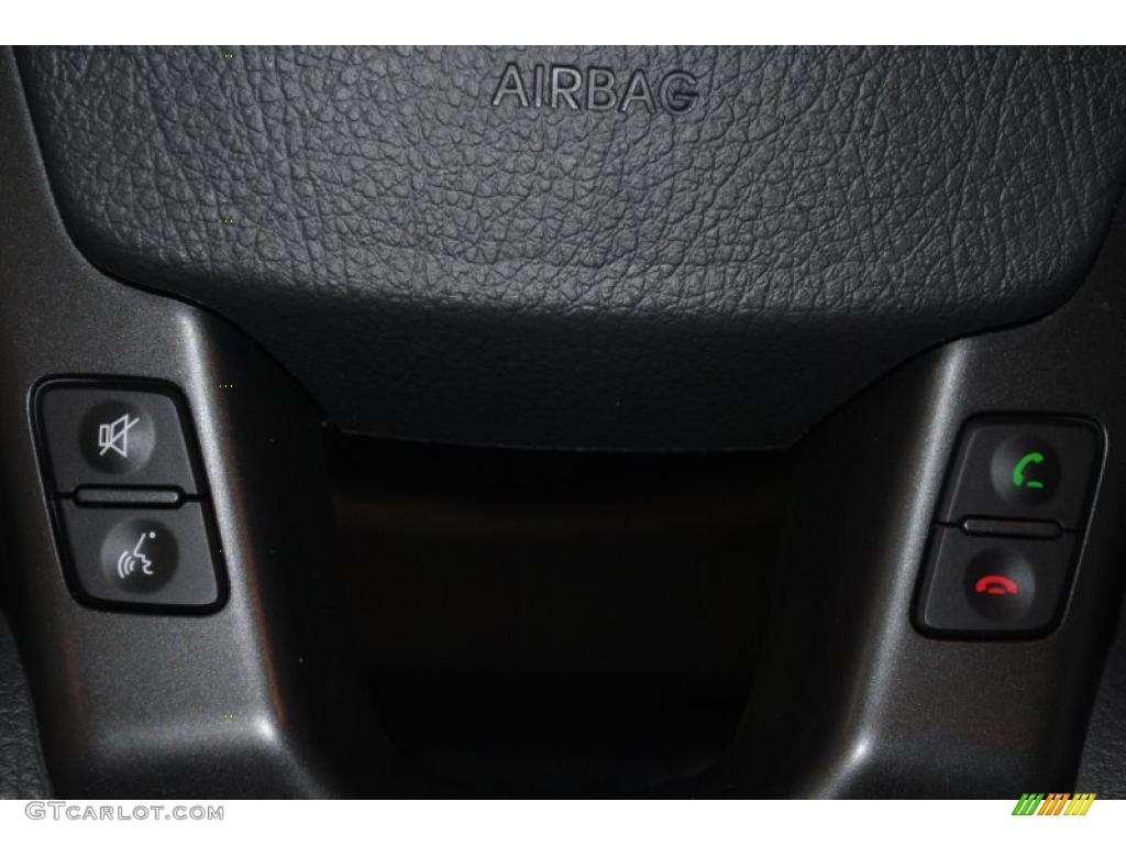 2011 Kia Sorento LX V6 Controls Photo #38814084