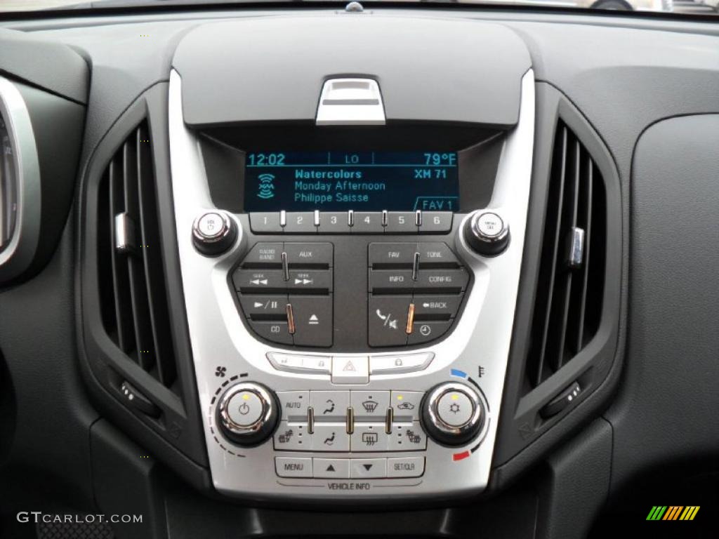 2011 Chevrolet Equinox LTZ AWD Controls Photo #38814648