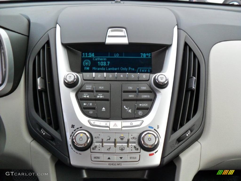 2011 Chevrolet Equinox LTZ AWD Controls Photo #38815084