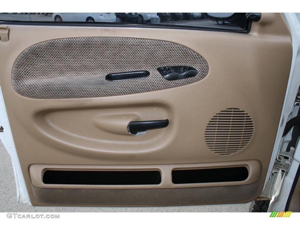 1999 Dodge Ram 1500 Sport Extended Cab 4x4 Camel/Tan Door Panel Photo #38815412