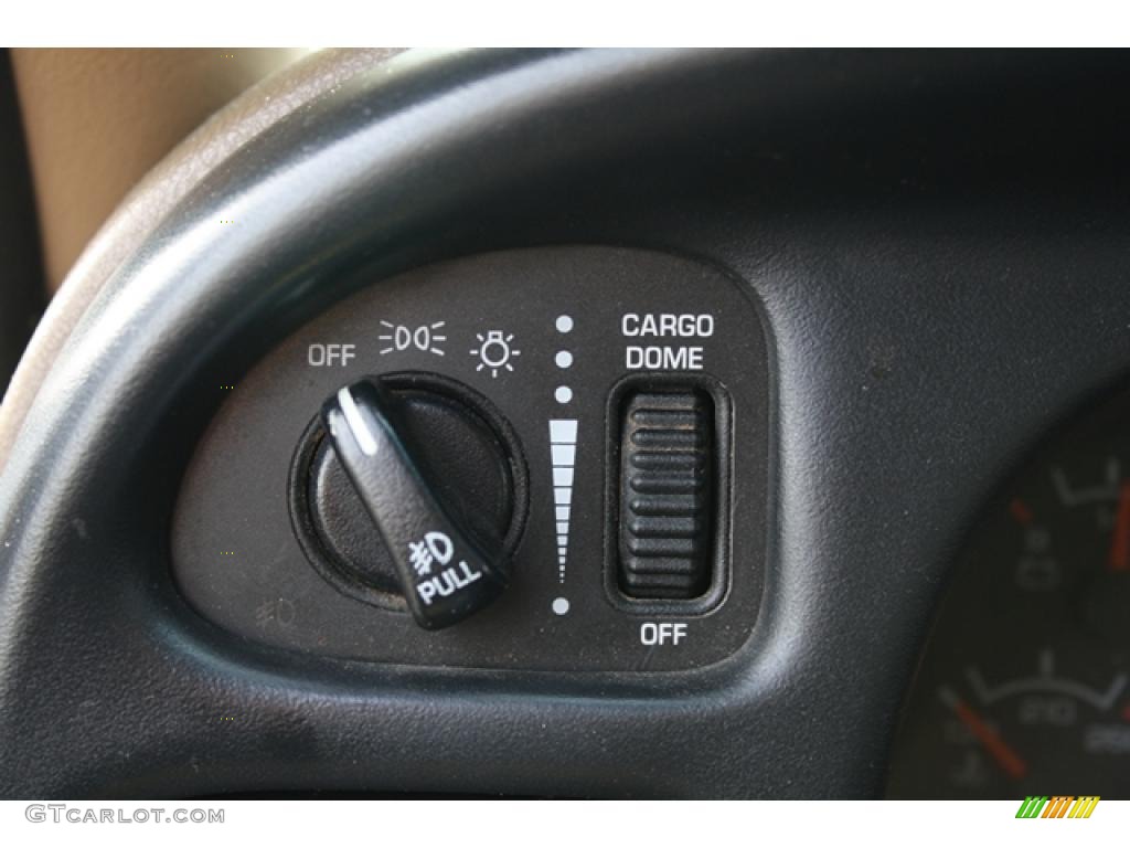 1999 Dodge Ram 1500 Sport Extended Cab 4x4 Controls Photo #38815596