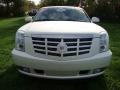 White Diamond - Escalade AWD Photo No. 3