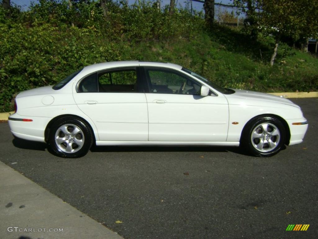 2000 S-Type 3.0 - Spindrift White / Cashmere photo #2