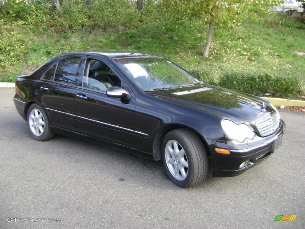 2003 C 240 Sedan - Black / Charcoal photo #3