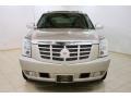 Quicksilver - Escalade EXT AWD Photo No. 2