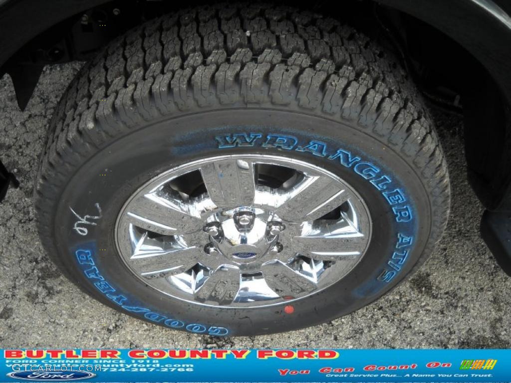 2010 F150 Lariat SuperCrew 4x4 - Tuxedo Black / Black photo #17