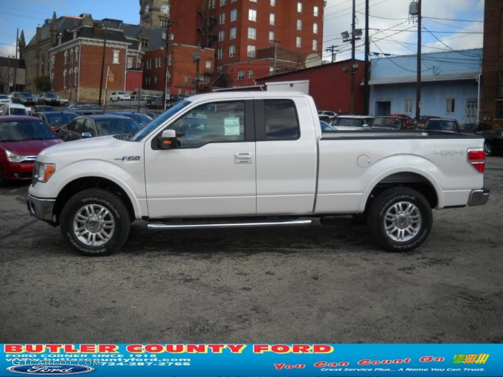 2010 F150 Lariat SuperCab 4x4 - White Platinum Metallic Tri Coat / Tan photo #6