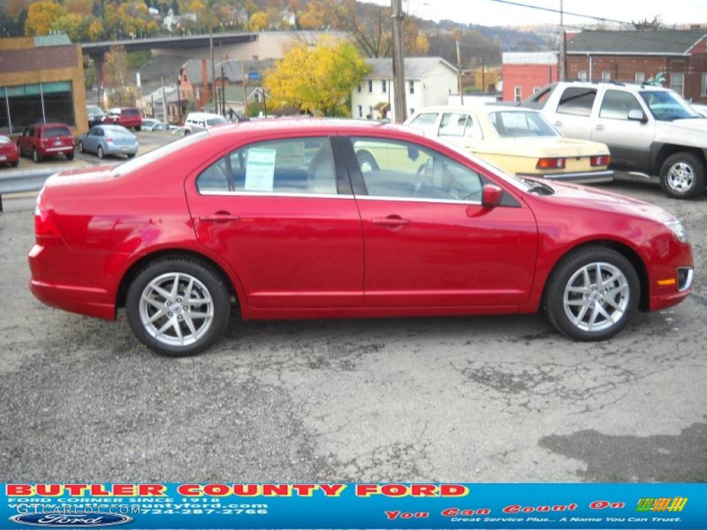 2011 Fusion SEL - Red Candy Metallic / Camel photo #2