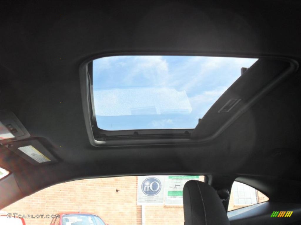 2011 Chevrolet Camaro LT Coupe Sunroof Photo #38823344