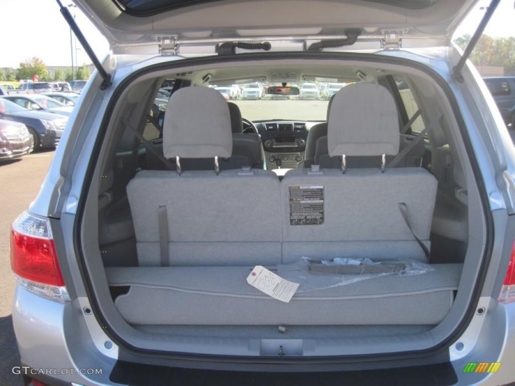 2011 Toyota Highlander Standard Highlander Model Trunk Photo #38825200