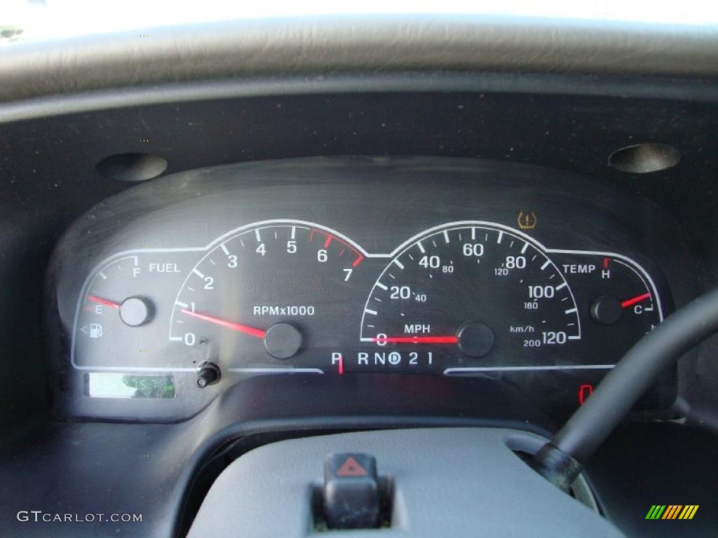 2002 Ford Windstar LX Gauges Photo #38826300