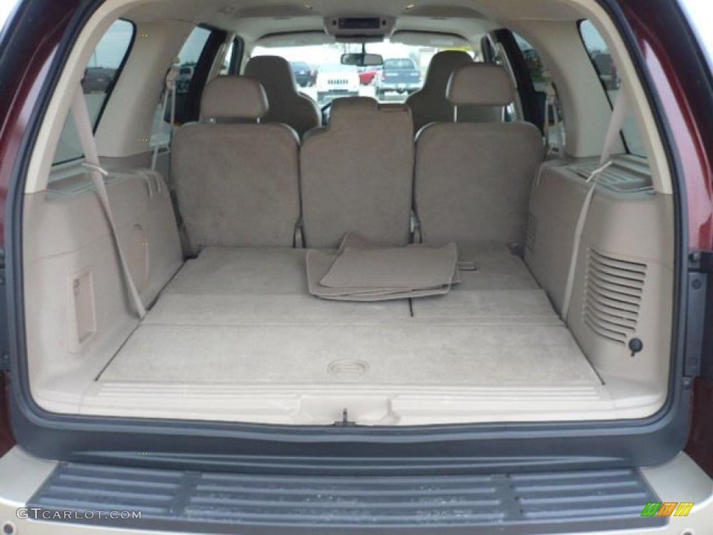 2006 Ford Expedition Eddie Bauer 4x4 Trunk Photo #38829140