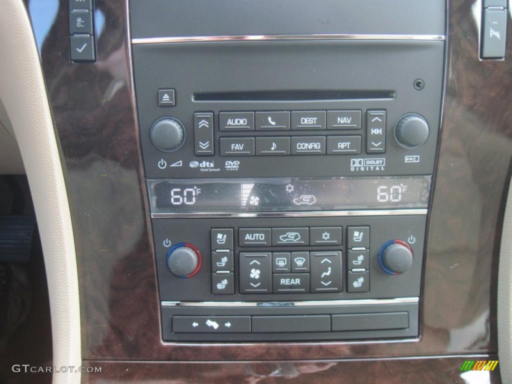 2011 Cadillac Escalade Luxury Controls Photo #38829748