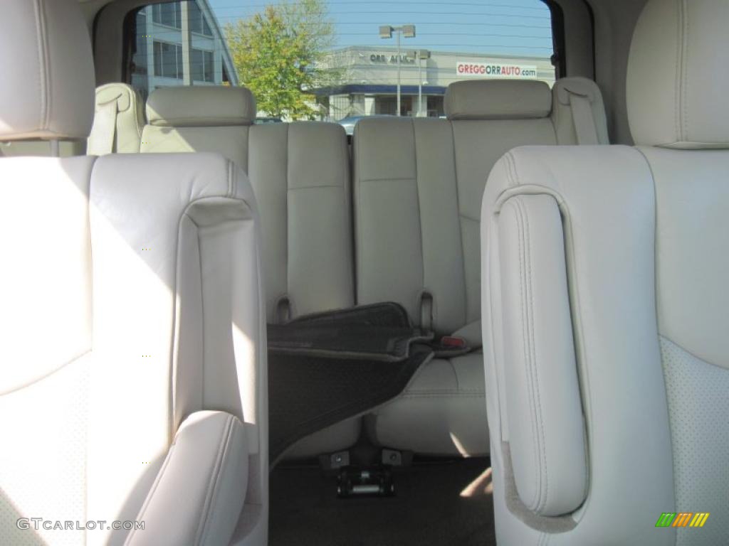 2006 Escalade  - White Diamond / Shale photo #7
