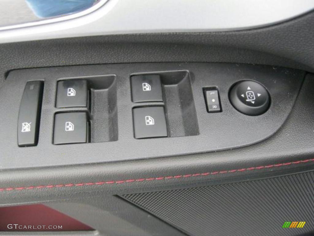 2011 Chevrolet Equinox LT Controls Photo #38831080