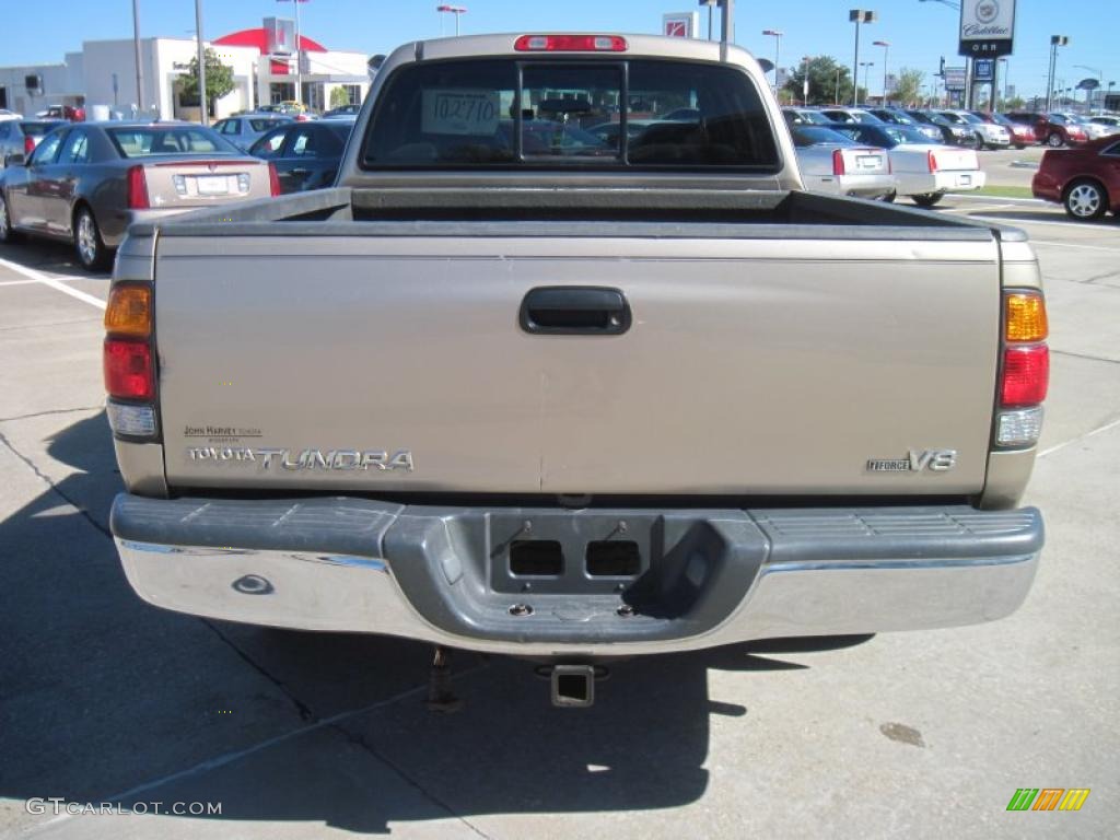 2003 Tundra SR5 Access Cab - Desert Sand Metallic / Oak photo #6