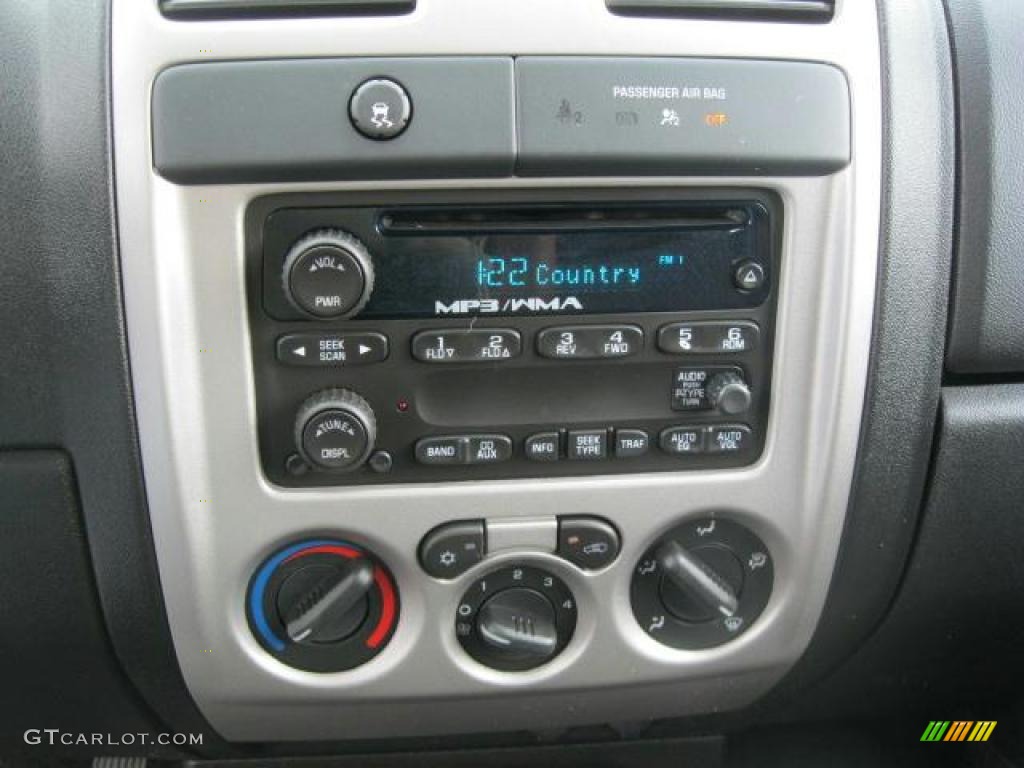 2009 Chevrolet Colorado LT Crew Cab Controls Photo #38831908