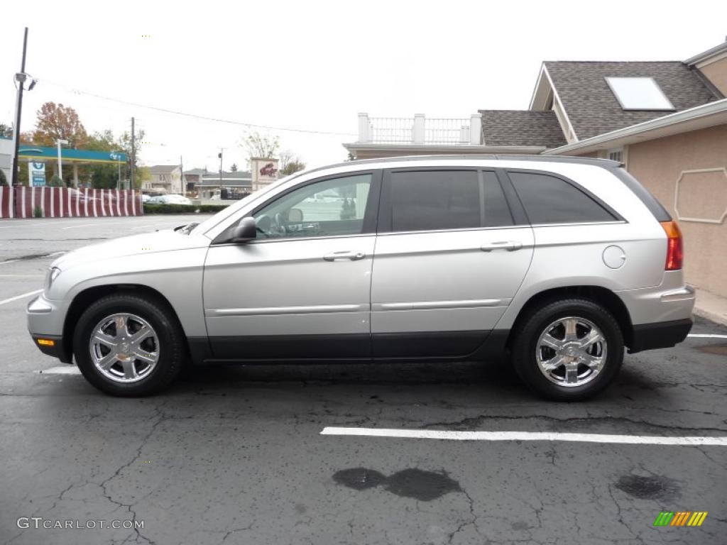 2004 Pacifica AWD - Bright Silver Metallic / Dark Slate Gray photo #13