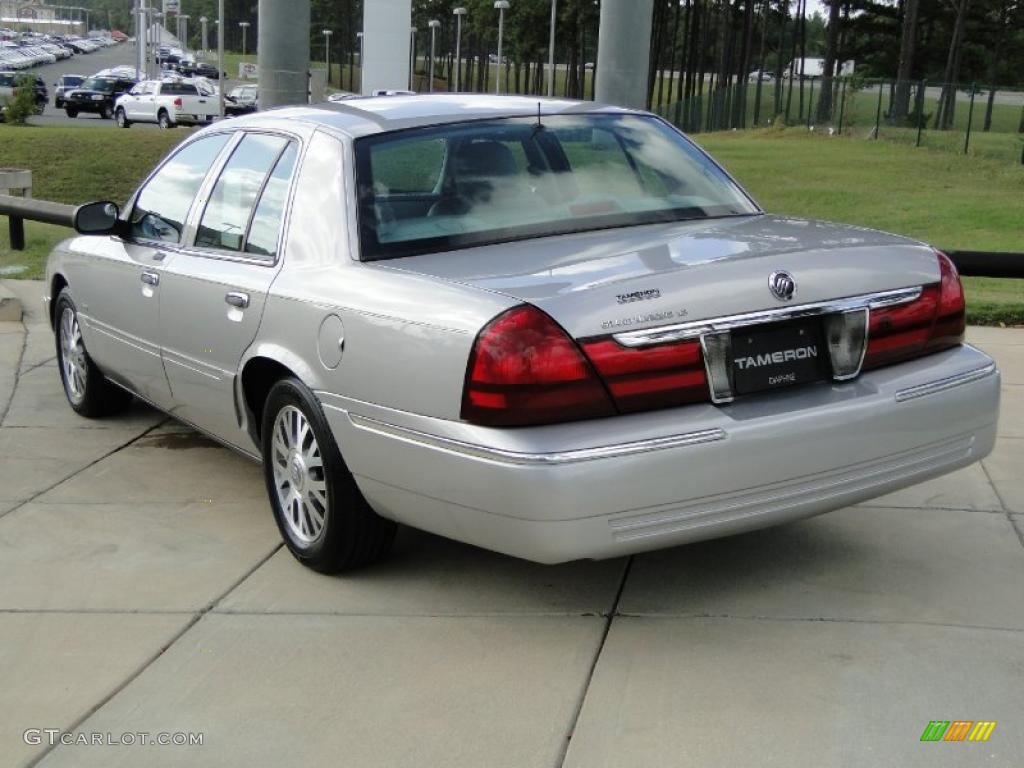 2004 Grand Marquis LS - Silver Birch Metallic / Light Flint photo #7