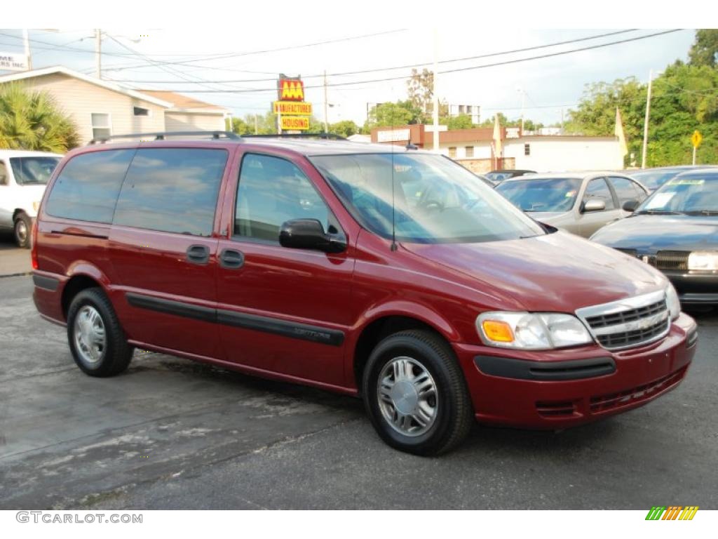 2004 Venture LS - Sport Red Metallic / Neutral photo #3