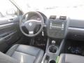 Black - Jetta SE Sedan Photo No. 12