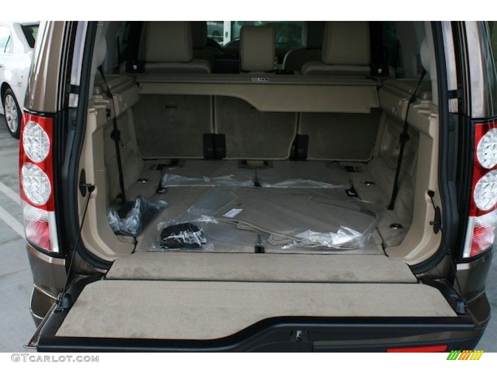 2011 Land Rover LR4 HSE Trunk Photo #38837448