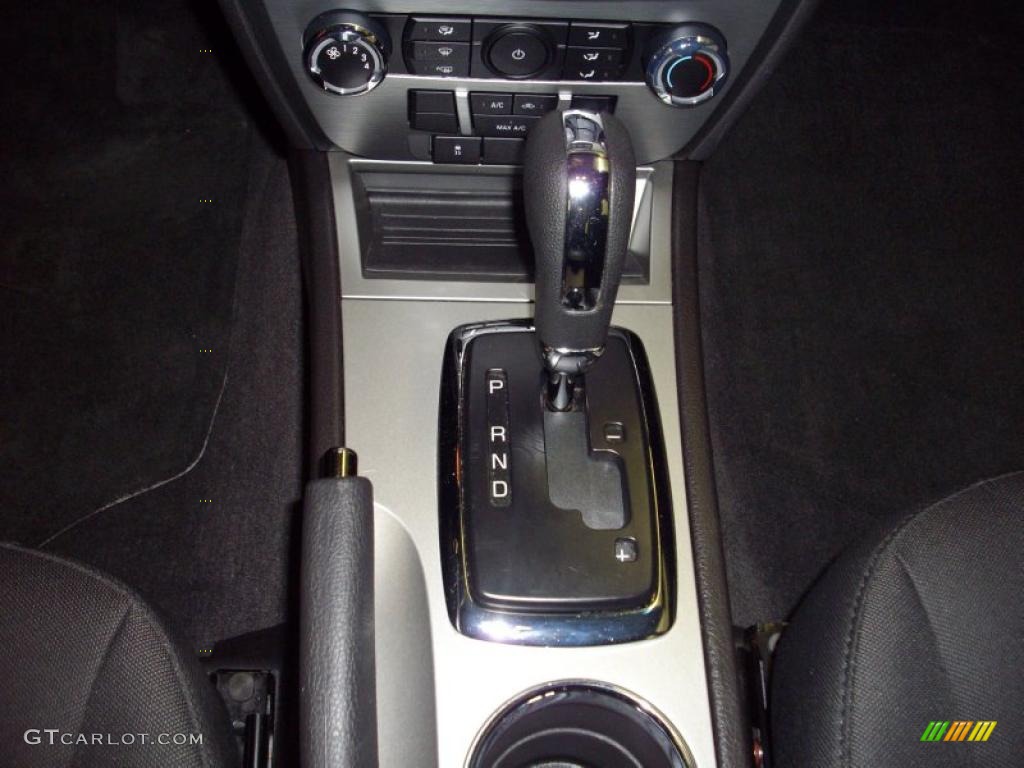 2010 Fusion SE V6 - Brilliant Silver Metallic / Charcoal Black photo #11
