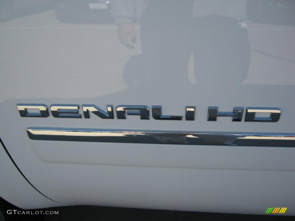 2011 Sierra 2500HD Denali Crew Cab 4x4 - Summit White / Cocoa/Light Cashmere photo #34