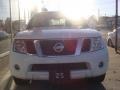 2008 Avalanche White Nissan Pathfinder SE 4x4  photo #3