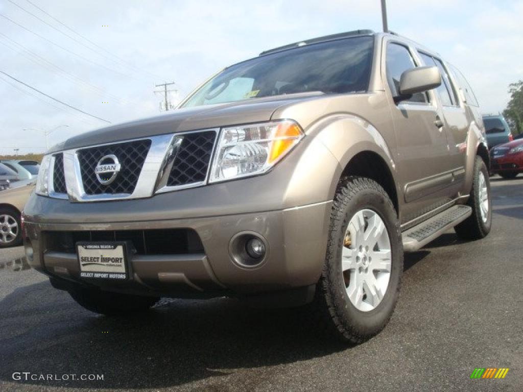 2006 Pathfinder LE 4x4 - Granite Metallic / Graphite photo #1