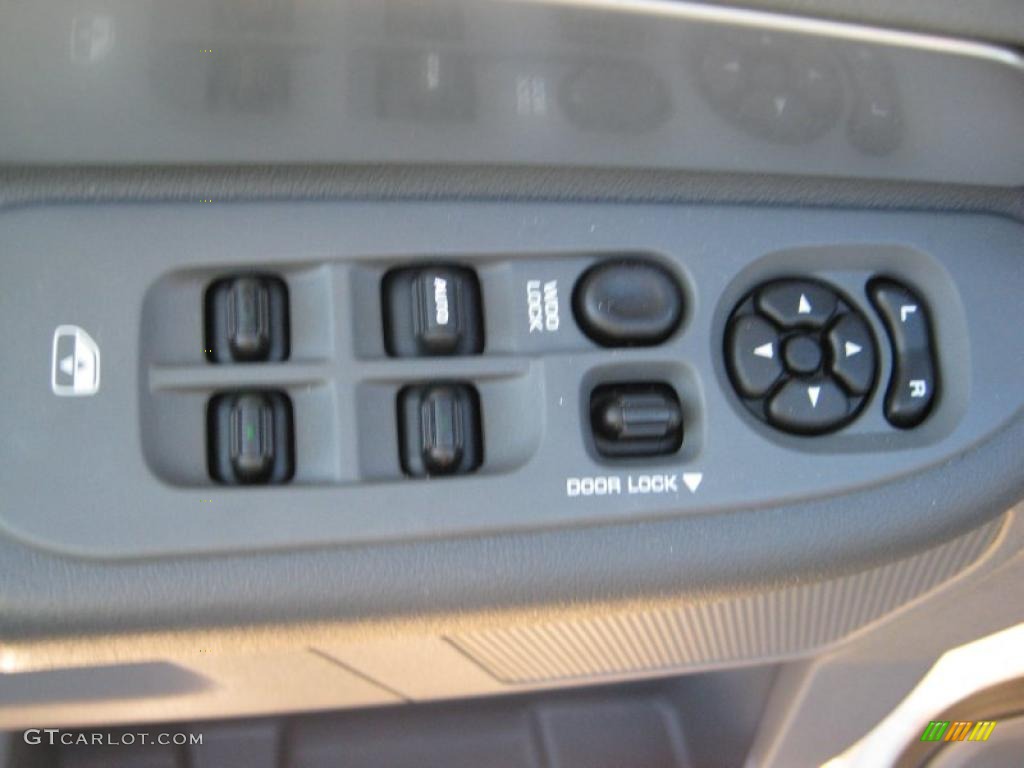 2007 Ram 1500 Lone Star Edition Quad Cab - Bright Silver Metallic / Medium Slate Gray photo #17