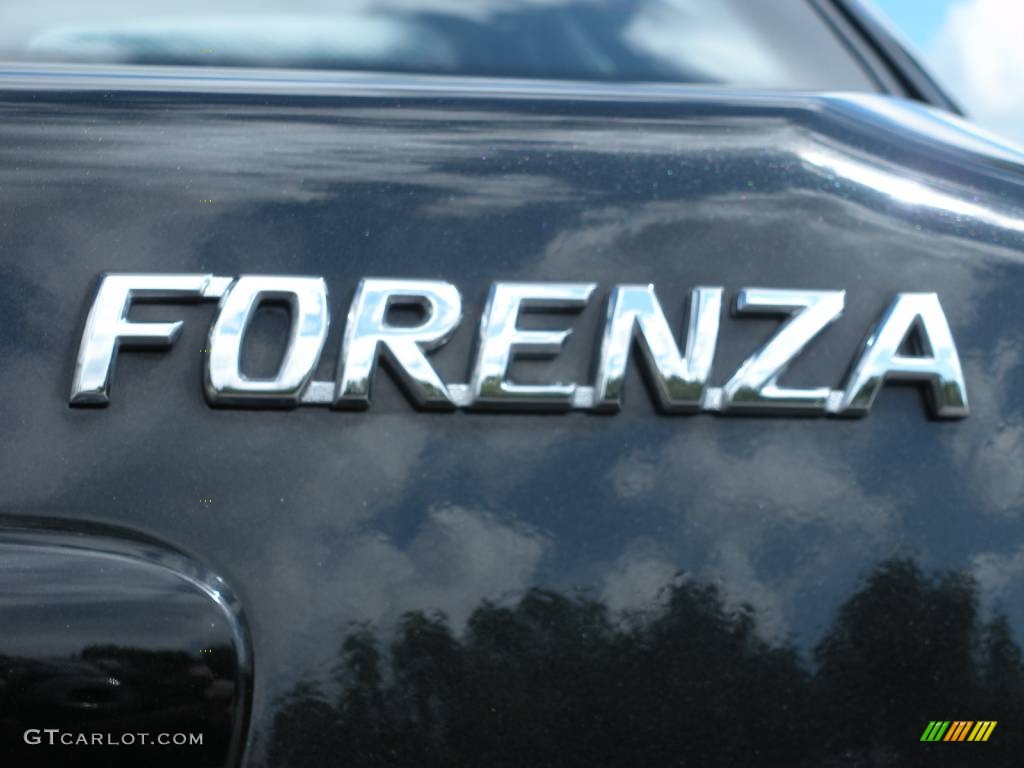 2006 Forenza Sedan - Fantasy Black Metallic / Grey photo #10