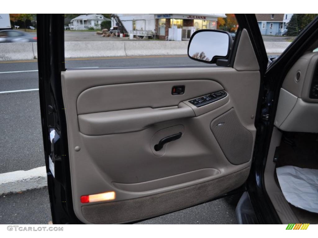 2005 Tahoe LT 4x4 - Dark Blue Metallic / Tan/Neutral photo #20