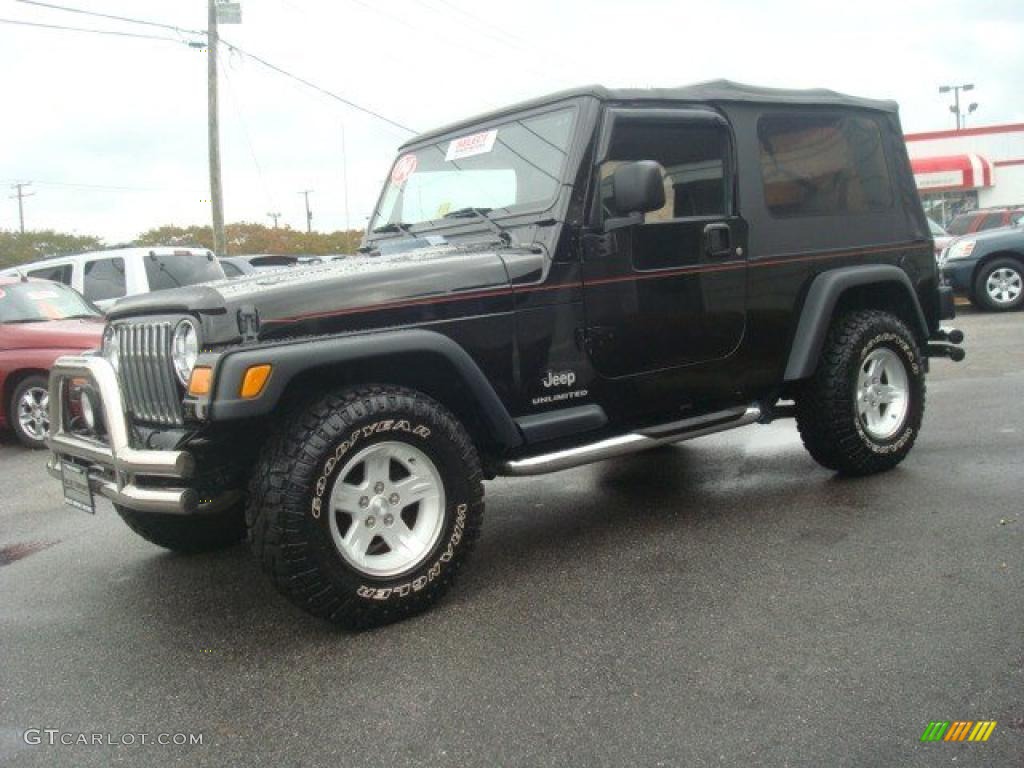 2004 Wrangler Unlimited 4x4 - Black / Dark Slate Gray photo #2