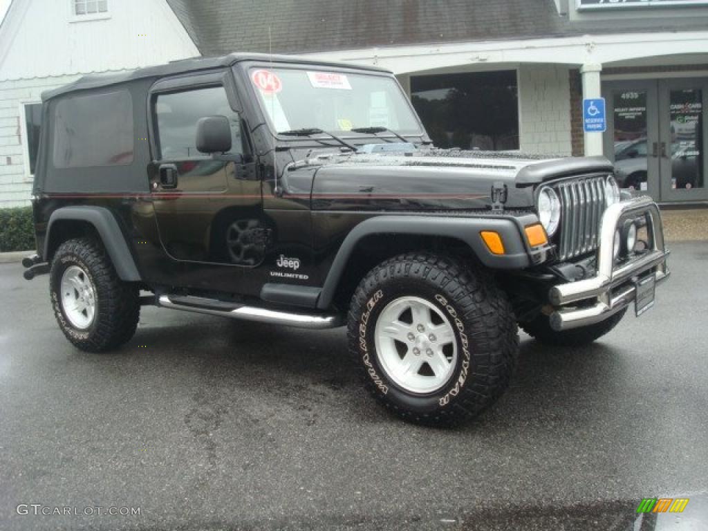 2004 Wrangler Unlimited 4x4 - Black / Dark Slate Gray photo #8