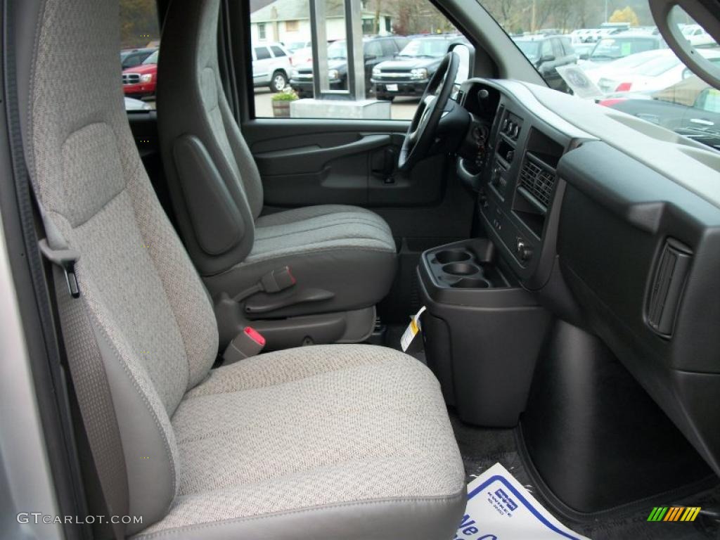 2011 Chevrolet Express LT 1500 Passenger Van Medium Pewter Dashboard Photo #38852100