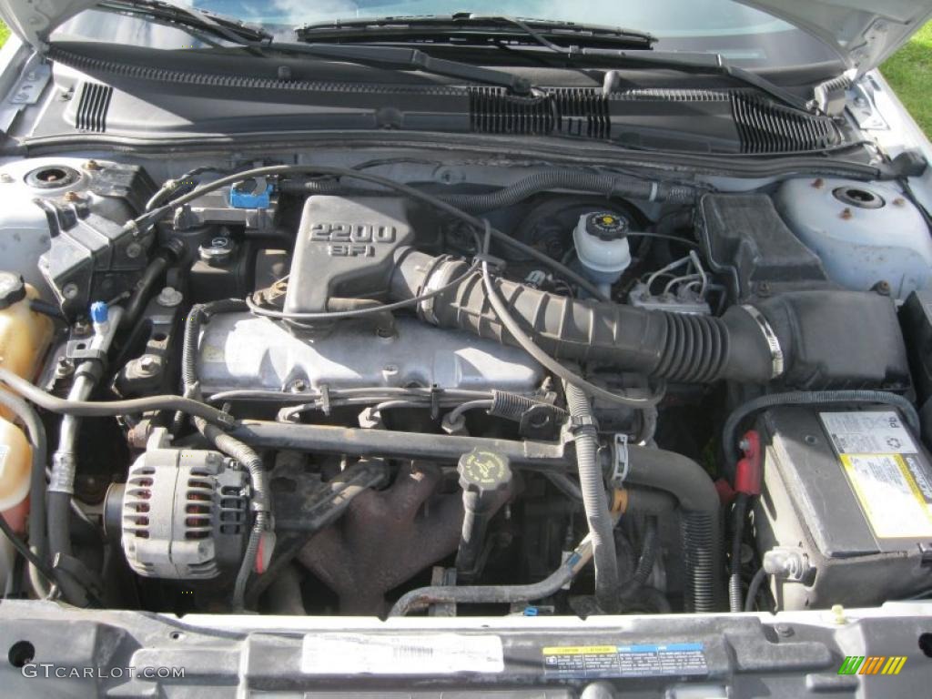 2002 Chevrolet Cavalier LS Coupe 2.2 Liter OHV 8-Valve 4 Cylinder Engine Photo #38854240