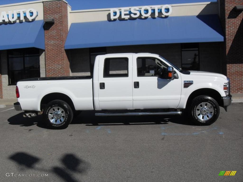 2008 F250 Super Duty XLT Crew Cab 4x4 - Oxford White / Medium Stone photo #1