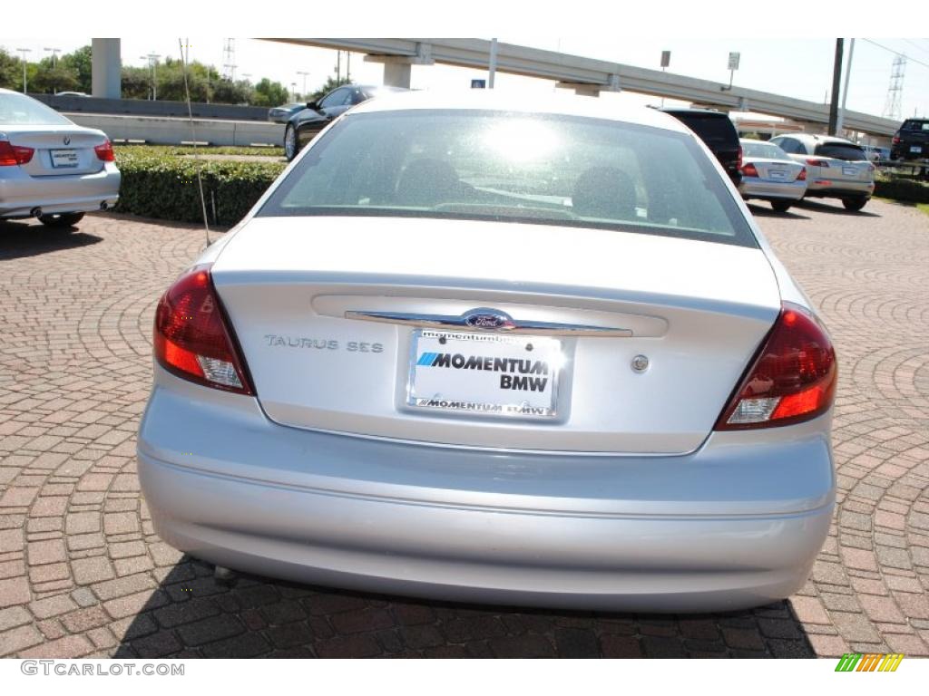 2002 Taurus SES - Silver Frost Metallic / Medium Graphite photo #4