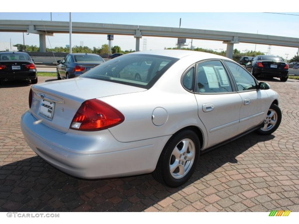 2002 Taurus SES - Silver Frost Metallic / Medium Graphite photo #5