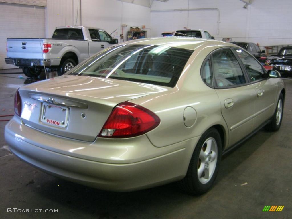 2001 Taurus SE - Harvest Gold Metallic / Medium Parchment photo #2