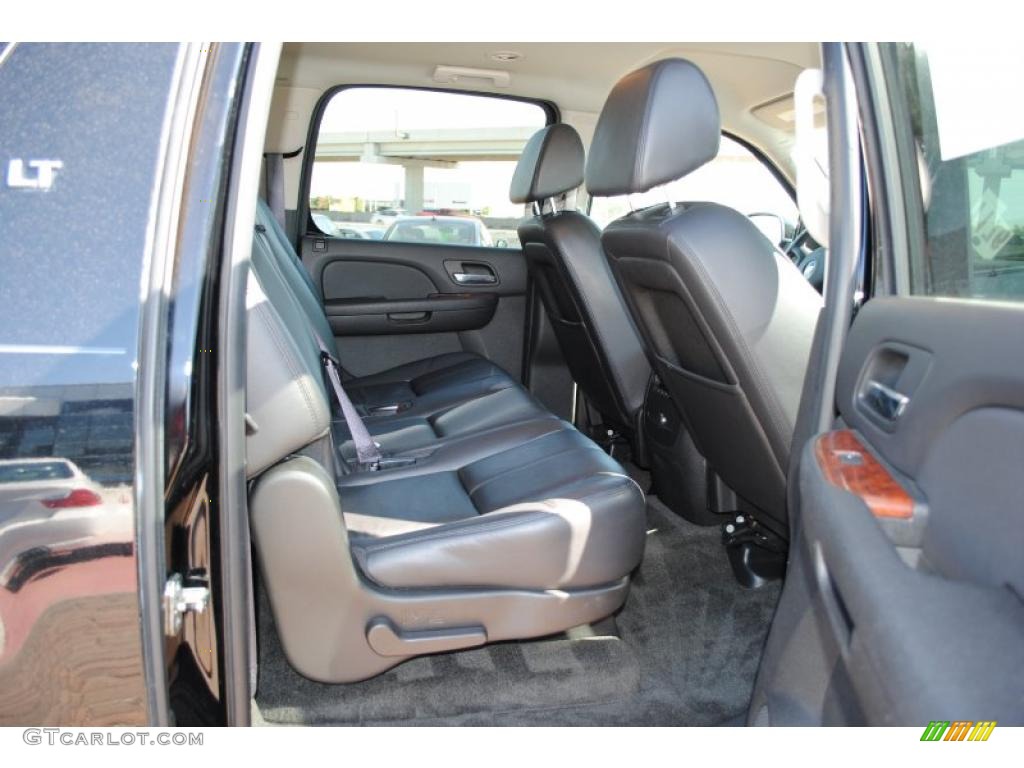 2008 Suburban 1500 LT - Black / Ebony photo #10