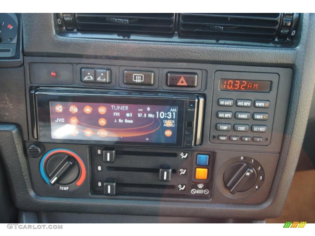 1992 BMW 3 Series 325i Convertible Controls Photo #38858040