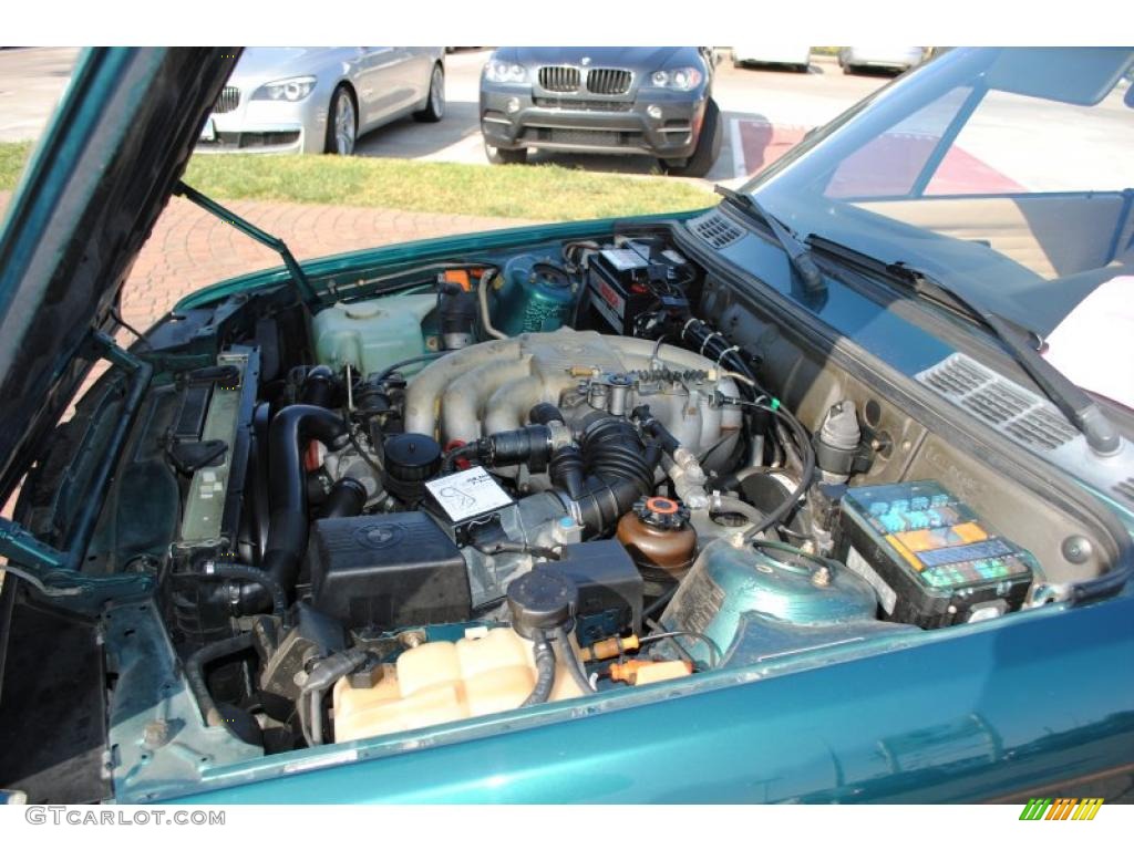 1992 BMW 3 Series 325i Convertible Engine Photos