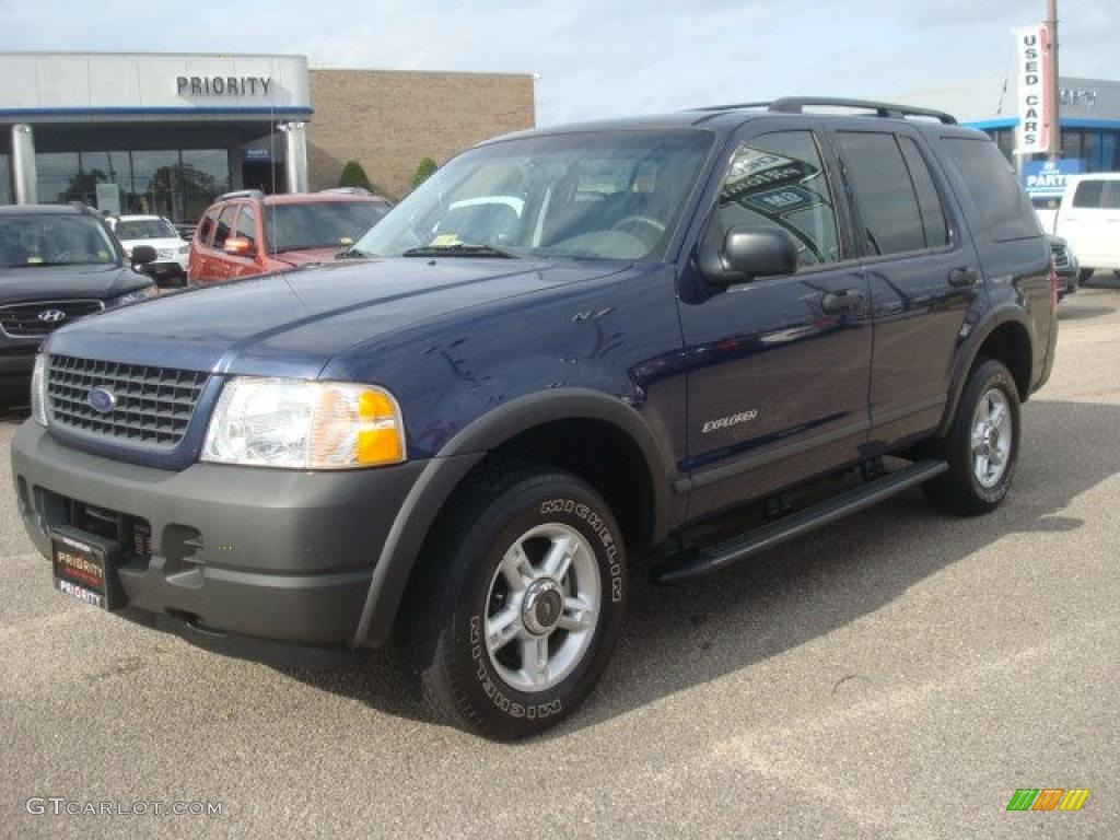 2004 Explorer XLS 4x4 - Dark Blue Pearl Metallic / Graphite photo #2