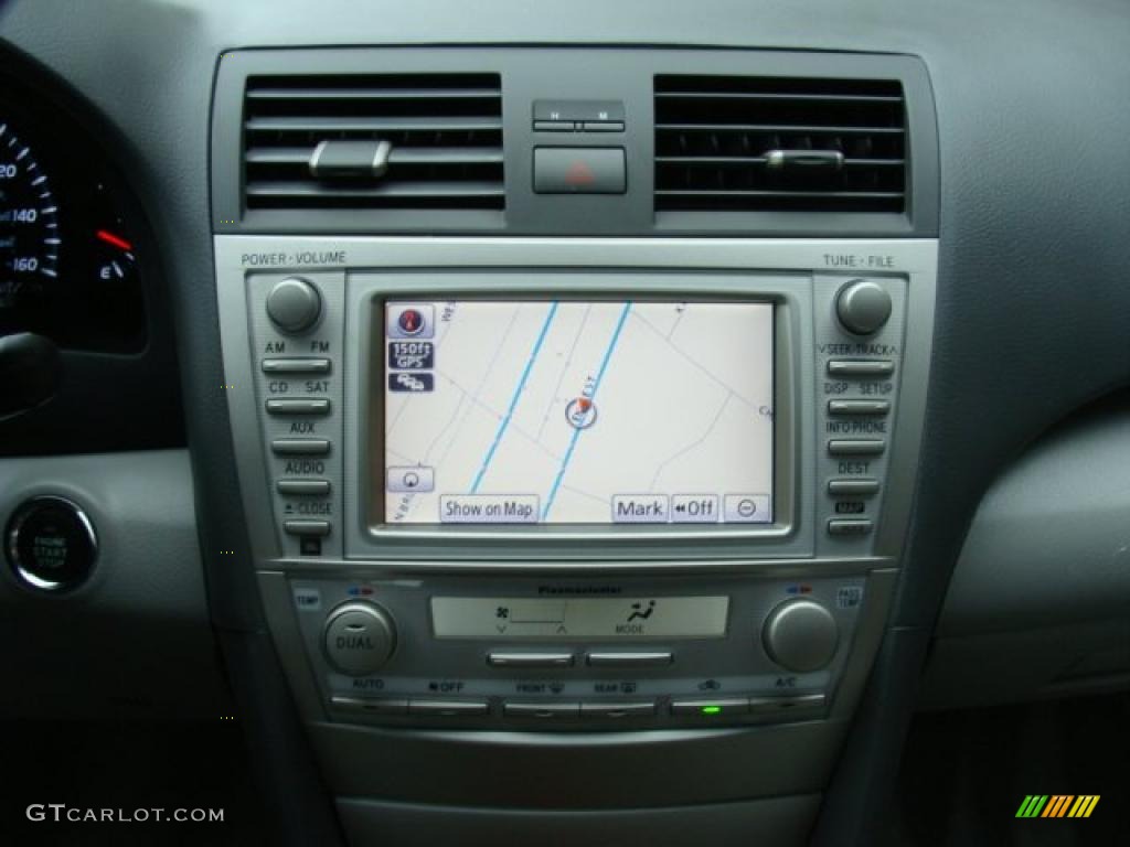 2010 Toyota Camry XLE V6 Navigation Photo #38864184
